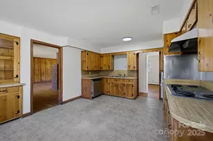 2705 W US 70 Hwy, Morganton, NC 28655 - Photo 7