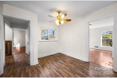 7010 Monroe Road, Charlotte, NC 28212 - Photo 11