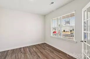 5556 Pamplona Wy, Charlotte, NC 28214 - Photo 11