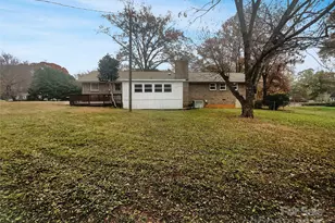 3378 Tanglewood Dr, Rock Hill, SC 29732 - Photo 5