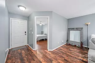 9734 Kennerly Cove Ct, Charlotte, NC 28269 - Photo 5