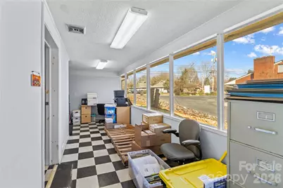 1120 Davie Avenue, Statesville, NC 28677 - Photo 11