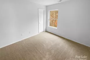 2701 Buckleigh Dr, Charlotte, NC 28215 - Photo 19