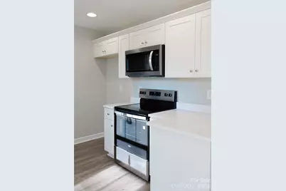 27 Maiden Lane, York, SC 29745 - Photo 9