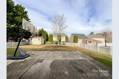 3021 Gloxinia Road, Charlotte, NC 28215 - Photo 17