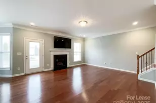 3021 Gloxinia Rd, Charlotte, NC 28215 - Photo 7