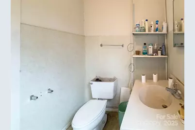 141 Burleson Drive, Bakersville, NC 28705 - Photo 17