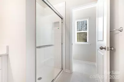 9715 Misenheimer Road, Charlotte, NC 28215 - Photo 15