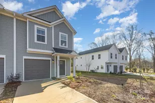 9715 Misenheimer Rd, Charlotte, NC 28215 - Photo 3