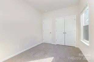 9715 Misenheimer Rd, Charlotte, NC 28215 - Photo 19