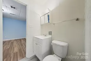 824 6th St NW, Hickory, NC 28601 - Photo 25