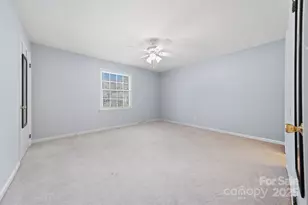 824 6th St NW, Hickory, NC 28601 - Photo 19