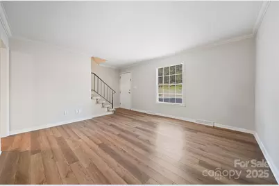 824 6th Street NW #5, Hickory, NC 28601 - Photo 3