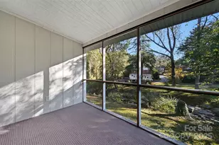 824 6th St NW, Hickory, NC 28601 - Photo 11