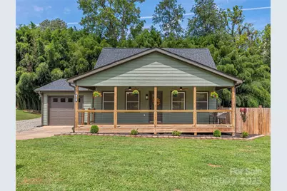 93 Cresthaven Drive, Clyde, NC 28721 - Photo 1