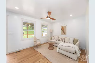 93 Cresthaven Drive, Clyde, NC 28721 - Photo 7