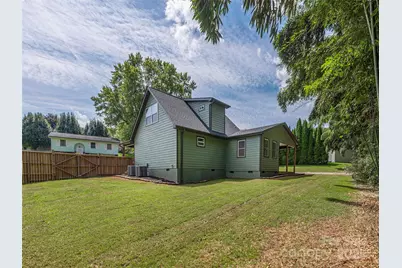 93 Cresthaven Drive, Clyde, NC 28721 - Photo 3