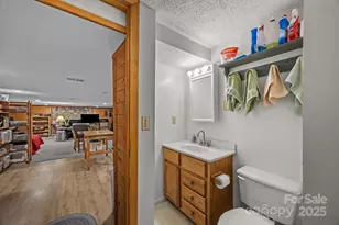 75 Red Oak Ln, Waynesville, NC 28786 - Photo 33