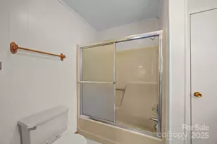 75 Red Oak Ln, Waynesville, NC 28786 - Photo 17