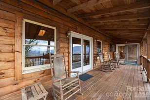 75 Red Oak Ln, Waynesville, NC 28786 - Photo 3