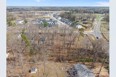 9121 Hutchinson Lane, Charlotte, NC 28216 - Photo 9