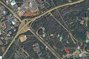 9121 Hutchinson Ln, Charlotte, NC 28216 - Photo 5