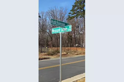 9121 Hutchinson Lane, Charlotte, NC 28216 - Photo 7