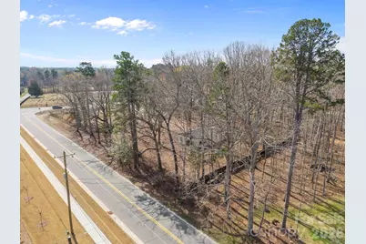 9121 Hutchinson Lane, Charlotte, NC 28216 - Photo 7