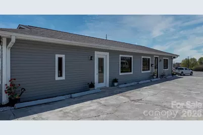 121 13th Street SW, Hickory, NC 28602 - Photo 21