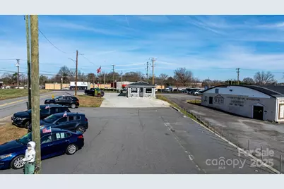 121 13th Street SW, Hickory, NC 28602 - Photo 15