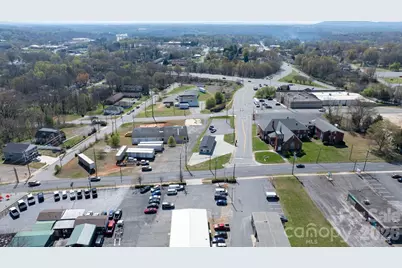 121 13th Street SW, Hickory, NC 28602 - Photo 29