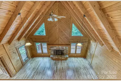 5023 Elk Park Highway, Elk Park, NC 28622 - Photo 17