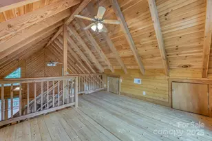 5023 Elk Park Hwy, Elk Park, NC 28622 - Photo 19