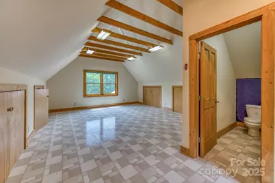 5023 Elk Park Highway, Elk Park, NC 28622 - Photo 29