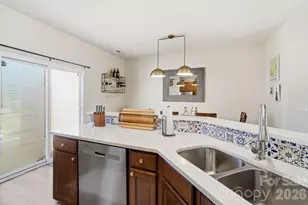 17754 Caldwell Track Dr, Cornelius, NC 28031 - Photo 15