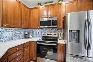 17754 Caldwell Track Dr, Cornelius, NC 28031 - Photo 15