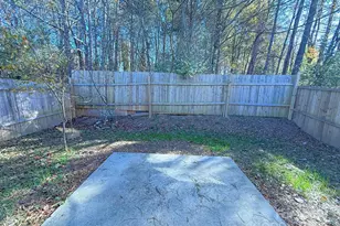 6735 Moss Lake Rd, Charlotte, NC 28214 - Photo 11