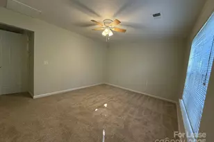 6735 Moss Lake Rd, Charlotte, NC 28214 - Photo 5