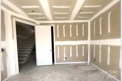 219 Walnut Avenue #C, Charlotte, NC 28208 - Photo 9