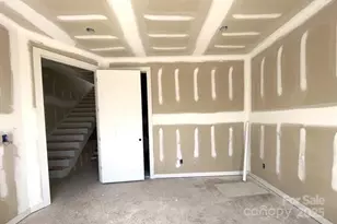 219 Walnut Ave, Charlotte, NC 28208 - Photo 9