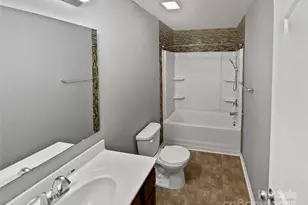 2305 Bloomfield Dr, Kannapolis, NC 28081 - Photo 13