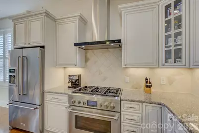 15511 Lake Ridge Road, Charlotte, NC 28278 - Photo 11