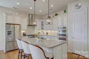15511 Lake Ridge Rd, Charlotte, NC 28278 - Photo 9