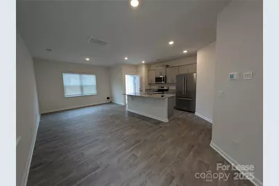 9043 Lowfalls Lane, Charlotte, NC 28216 - Photo 7