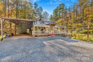 226 Fish Pond Ln, Burnsville, NC 28714 - Photo 7