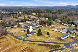 2010 Old Dragstrip St, Hickory, NC 28601 - Photo 45