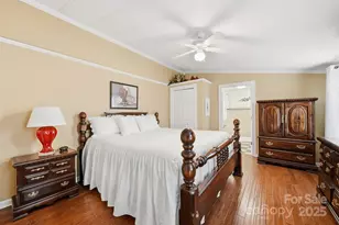 2010 Old Dragstrip St, Hickory, NC 28601 - Photo 21