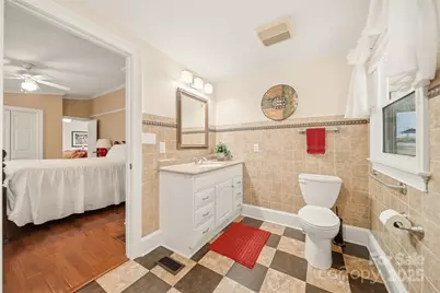 2010 Old Dragstrip Street, Hickory, NC 28601 - Photo 25