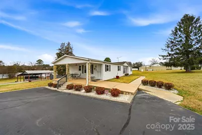 2010 Old Dragstrip Street, Hickory, NC 28601 - Photo 3