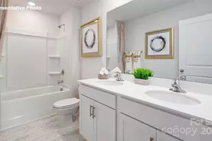 5027 Shallow Brk Dr, Charlotte, NC 28215 - Photo 21